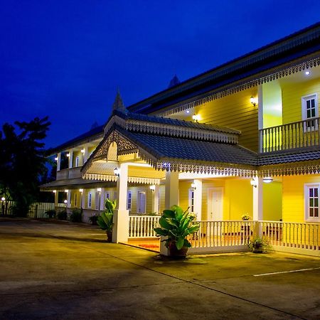 Raiwin Buri Resort 帕府 外观 照片