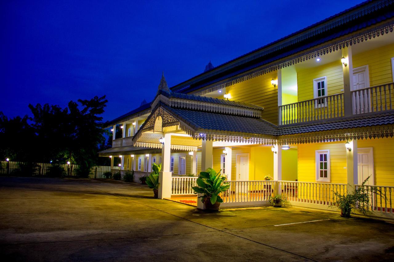 Raiwin Buri Resort 帕府 外观 照片