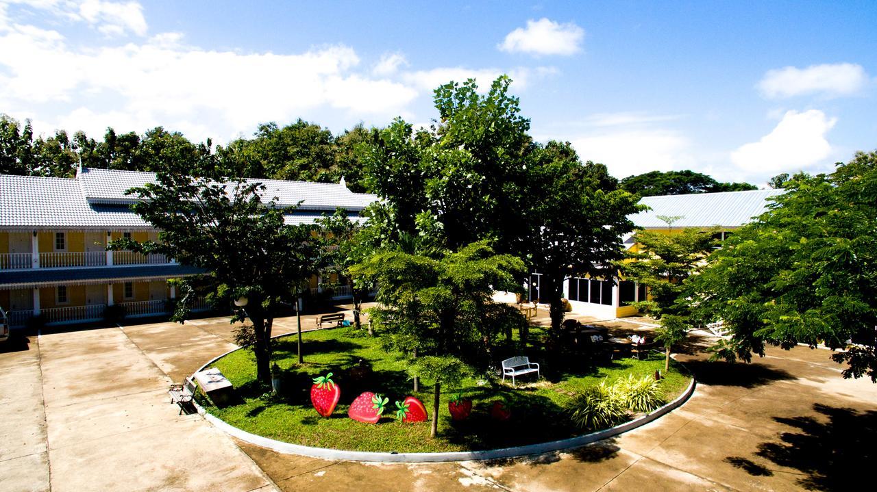 Raiwin Buri Resort 帕府 外观 照片